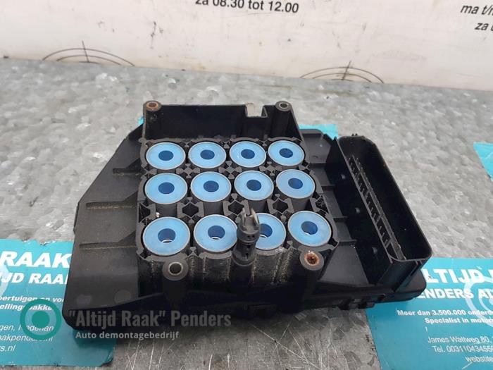 ABS Computer van een Mercedes-Benz C Combi (S203) 2.6 C-240 18V 2002