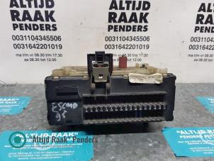 Gebruikte Zekeringkast Ford Escort 6 (AAL/ABL) 1.6 16V 4x4 Prijs op aanvraag aangeboden door "Altijd Raak" Penders