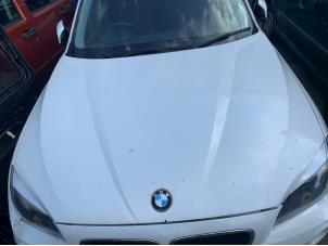 Gebruikte Motorkap BMW X1 (E84) sDrive 16d 2.0 16V Prijs op aanvraag aangeboden door "Altijd Raak" Penders