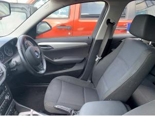 Gebruikte Voorstoel rechts BMW X1 (E84) sDrive 16d 2.0 16V Prijs op aanvraag aangeboden door "Altijd Raak" Penders