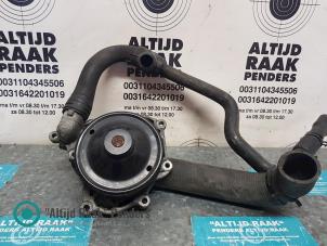 Gebruikte Waterpomp Porsche 911 (996) 3.4 Carrera 24V Prijs op aanvraag aangeboden door "Altijd Raak" Penders