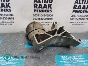 Gebruikte Motorrubber Volvo XC90 I 3.2 24V Prijs op aanvraag aangeboden door "Altijd Raak" Penders