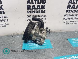 Gebruikte Servopomp Kia Carens III (FG) 2.0 CRDI WGT 16V Prijs op aanvraag aangeboden door "Altijd Raak" Penders