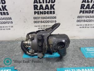 Gebruikte ABS Pomp Lexus LS (F4) 400 4.0 32V Prijs op aanvraag aangeboden door "Altijd Raak" Penders