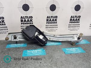 Gebruikte Ruitenwismotor + Mechaniek Alfa Romeo GTV (916) 2.0 16V Twin Spark Prijs op aanvraag aangeboden door "Altijd Raak" Penders