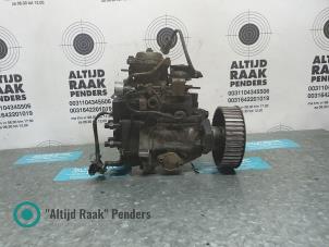 Gebruikte Dieselpomp Toyota Hilux II 2.4 TD 4x4 Prijs op aanvraag aangeboden door "Altijd Raak" Penders