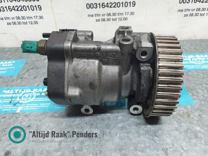 Gebruikte Dieselpomp Renault Twingo II (CN) 1.5 dCi 85 Prijs op aanvraag aangeboden door "Altijd Raak" Penders