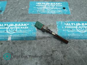 Gebruikte Olie niveau sensor Alfa Romeo 159 (939AX) 1.8 TBI 16V Prijs op aanvraag aangeboden door "Altijd Raak" Penders