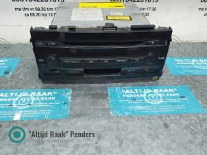 Gebruikte Radio CD Speler Toyota Prius (NHW20) 1.5 16V Prijs op aanvraag aangeboden door "Altijd Raak" Penders