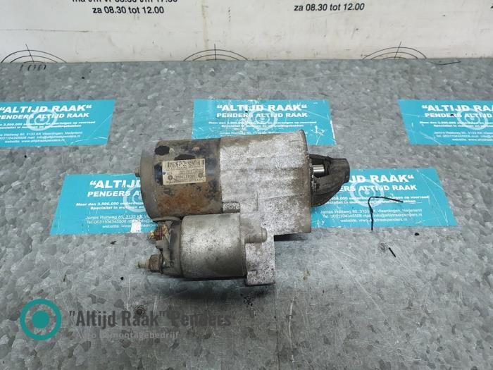Gebruikte Startmotor Jeep Grand Cherokee (WH/WK) 3.7i 4x2 Prijs op aanvraag aangeboden door "Altijd Raak" Penders