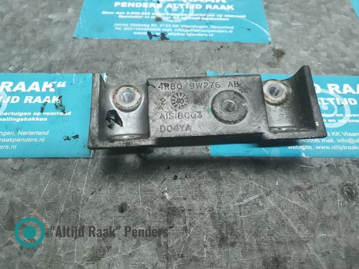 Gebruikte Motorrubber Ford Mondeo III 2.0 TDCi 130 16V Prijs op aanvraag aangeboden door "Altijd Raak" Penders
