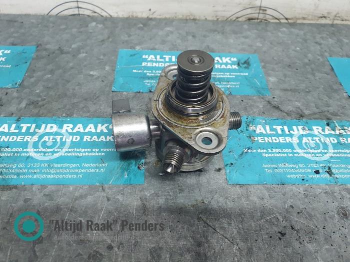 Gebruikte Brandstofpomp Mechanisch BMW 5 serie Touring (F11) 550i V8 32V TwinPower Turbo Prijs op aanvraag aangeboden door "Altijd Raak" Penders