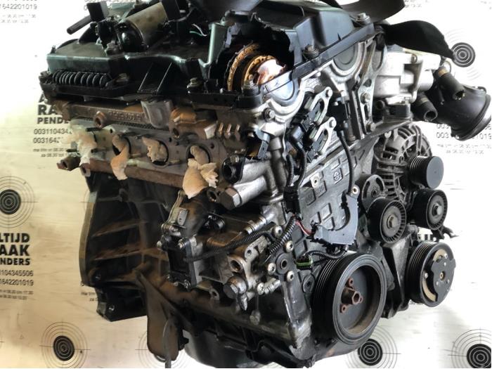 Motor van een BMW 1 serie (E87/87N) 118i 16V 2005