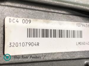 Gebruikte Automaatbak Renault Megane III Grandtour (KZ) 1.5 dCi 110 Prijs op aanvraag aangeboden door "Altijd Raak" Penders