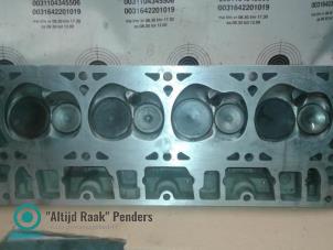 Gebruikte Cilinderkop Hummer H2 SUT 6.2 V8 FFV Prijs op aanvraag aangeboden door "Altijd Raak" Penders