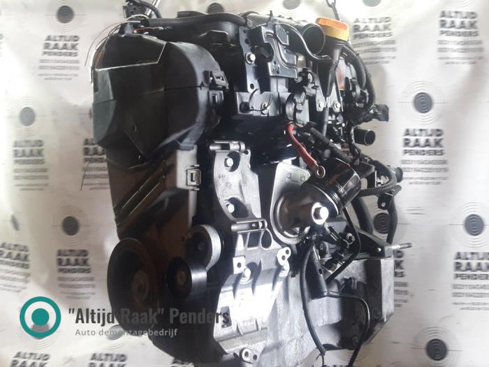Gebruikte Motor Renault Megane IV (RFBB) 1.5 Energy dCi 90 Prijs op aanvraag aangeboden door "Altijd Raak" Penders