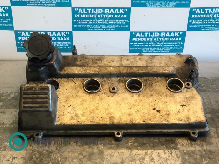 Kleppendeksel van een Toyota Celica (T18) 2.0i GT-4 1992