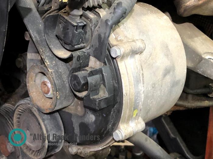 Gebruikte Dynamo BMW 7 serie (E65/E66/E67) 745 LiS 4.4 V8 32V Prijs € 242,00 Inclusief btw aangeboden door "Altijd Raak" Penders