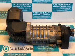 Gebruikte Compressor Volkswagen Golf V (1K1) 1.4 GT 16V Prijs op aanvraag aangeboden door "Altijd Raak" Penders