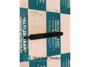 Gebruikte Verstuiver (diesel) Renault Kangoo Express (FW) 1.5 dCi 105 Prijs op aanvraag aangeboden door "Altijd Raak" Penders