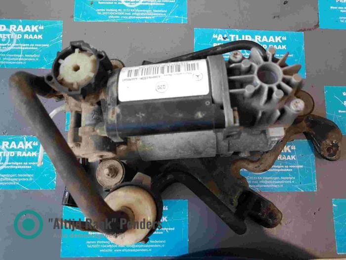 Gebruikte Compressor Mercedes E-Klasse Prijs op aanvraag aangeboden door "Altijd Raak" Penders