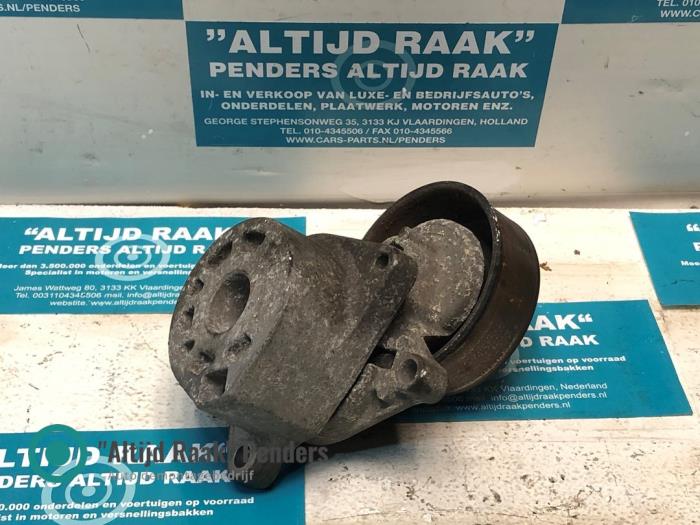Gebruikte Spanner multiriem Nissan Qashqai (J10) Prijs op aanvraag aangeboden door "Altijd Raak" Penders