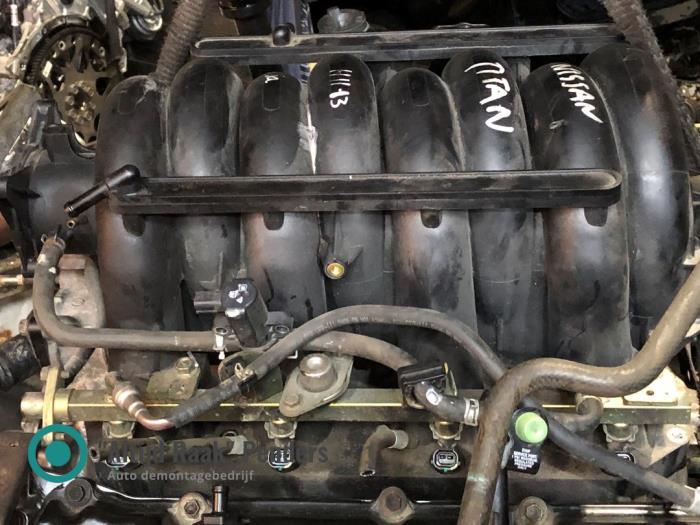 Gebruikte Spruitstuk Inlaat Nissan Titan 5.6 V8 4x4 Prijs op aanvraag aangeboden door "Altijd Raak" Penders