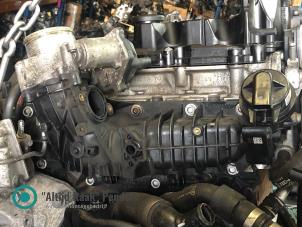 Gebruikte Inlaatspruitstuk Volkswagen Transporter T6 2.0 TDI DRF Prijs op aanvraag aangeboden door "Altijd Raak" Penders