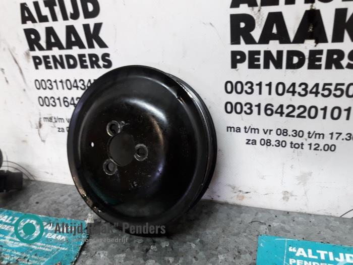 Waterpomp poelie van een Audi A5 2010