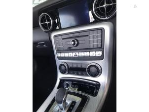 Gebruikte Navigatie Module Mercedes SLC (R172) 3.0 AMG 43 3.0 V6 24V Turbo Prijs op aanvraag aangeboden door "Altijd Raak" Penders