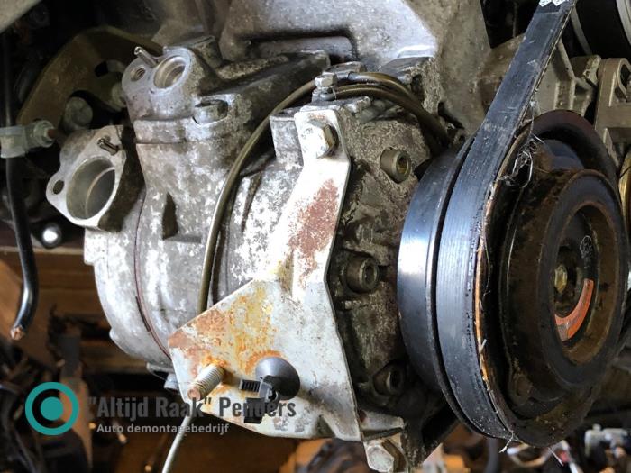 Gebruikte Aircopomp Volkswagen Passat (3B2) 1.6 Prijs op aanvraag aangeboden door "Altijd Raak" Penders