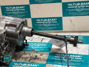 Gebruikte Oliepomp Audi A4 (B6) 2.4 V6 30V Prijs op aanvraag aangeboden door "Altijd Raak" Penders