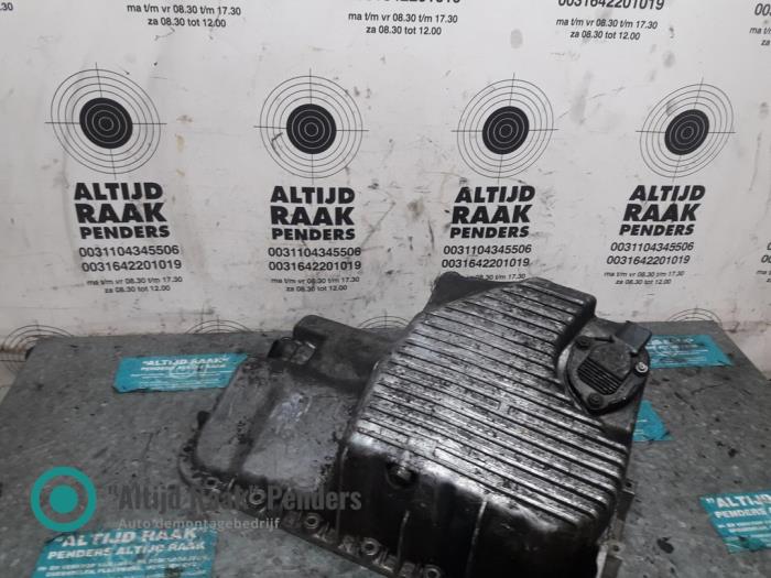 Carterpan van een BMW 3 serie (E46/2) 318 Ci 2001