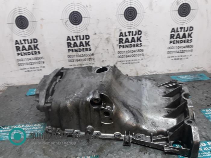 Gebruikte Carterpan Volkswagen Passat 4Motion (3B3) 1.9 TDI 130 Prijs op aanvraag aangeboden door "Altijd Raak" Penders