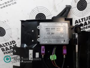 Gebruikte Radio module Audi A6 (C6) 2.4 V6 24V Prijs op aanvraag aangeboden door "Altijd Raak" Penders