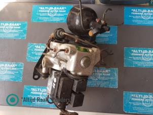 Gebruikte ABS Pomp Porsche 911 (964) 3.6 Carrera 2 Prijs op aanvraag aangeboden door "Altijd Raak" Penders