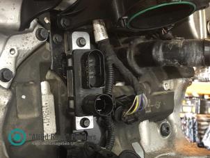 Gebruikte Gloeirelais Volvo V60 I (FW/GW) 2.0 D2 16V Prijs op aanvraag aangeboden door "Altijd Raak" Penders