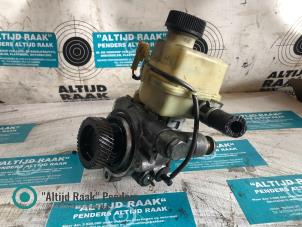 Gebruikte Servopomp Mazda 5 (CR19) 2.0 CiDT 16V High Power Prijs op aanvraag aangeboden door "Altijd Raak" Penders