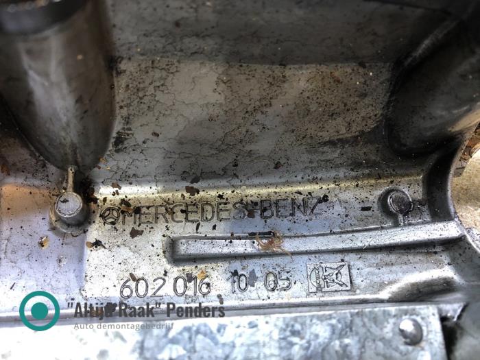 Gebruikte Kleppendeksel Mercedes Sprinter 2t (901/902) 210D Prijs op aanvraag aangeboden door "Altijd Raak" Penders