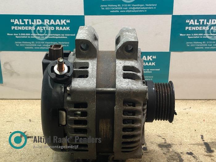 Gebruikte Dynamo Jeep Grand Cherokee (WK/WK2) 3.0 CRD V6 24V Prijs op aanvraag aangeboden door "Altijd Raak" Penders