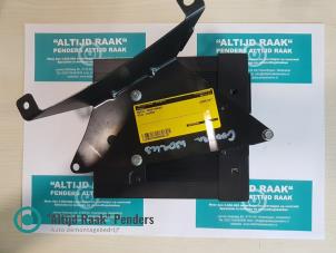 Gebruikte Radio versterker BMW Mini One/Cooper (R50) Prijs op aanvraag aangeboden door "Altijd Raak" Penders