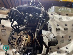 Gebruikte Motor Ford Transit Custom 2.2 TDCi 16V FWD Prijs op aanvraag aangeboden door "Altijd Raak" Penders