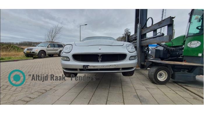 EGR Pomp van een Maserati 4200 GT/Coupé (M138) 4.2 V8 32V 2004