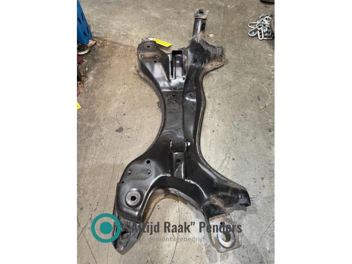 Gebruikte Subframe Toyota RAV4 (A2) 2.0 16V VVT-i 4x4 Prijs op aanvraag aangeboden door "Altijd Raak" Penders