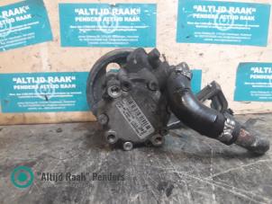 Gebruikte Pomp Servo Alfa Romeo Brera (939) 2.4 JTDM 20V Prijs op aanvraag aangeboden door "Altijd Raak" Penders