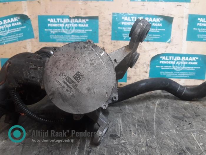 Waterpomp BMW 1 serie (E81), 2006 / 2012 116i 2.0 16V, Hatchback, 2Dr, Benzine, 1.995cc, 90kW (122pk), RWD, N43B20A, 2008-11 / 2011-12, UK31; UK32 (Gebruikt)