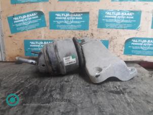 Gebruikte Motorsteun Ford Ranger 3.2 TDCi 20V Prijs op aanvraag aangeboden door "Altijd Raak" Penders