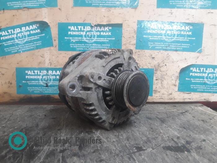 Gebruikte Dynamo Toyota Previa (R3) 2.0 D-4D 16V Prijs op aanvraag aangeboden door "Altijd Raak" Penders