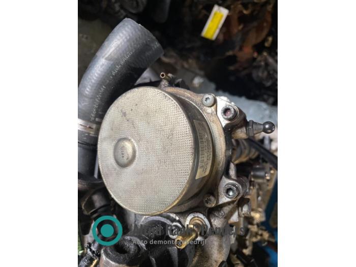 Gebruikte Vacuumpomp (Diesel) Alfa Romeo 159 (939AX) 2.4 JTDm 20V Prijs op aanvraag aangeboden door "Altijd Raak" Penders