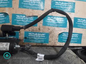 Gebruikte Diversen Volkswagen Transporter/Caravelle T6 2.0 TDI Prijs op aanvraag aangeboden door "Altijd Raak" Penders